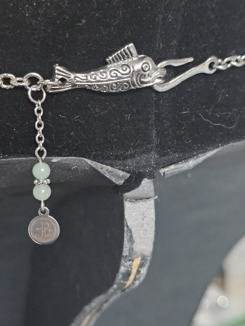 JB Originals - "Tideborn" - Vintage Green Jade & Glass Necklace Earrings Set - Picture 14 of 15